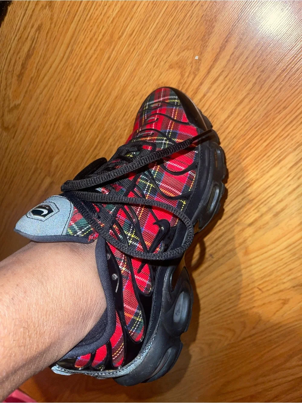 Nike Women's Red Plaid Black Accent Sneakers - Picture 1 of 7